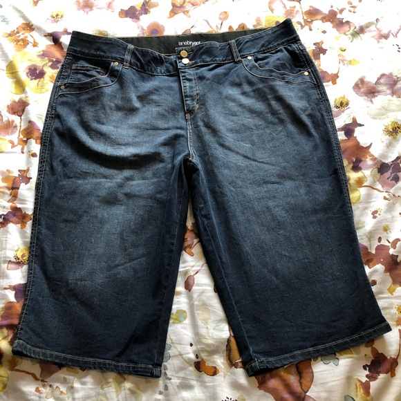Lane Bryant Denim - Lane Bryant Size 24 Capri Jeans